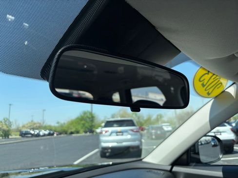 Used 2023 Kia Telluride LX FWD image 37