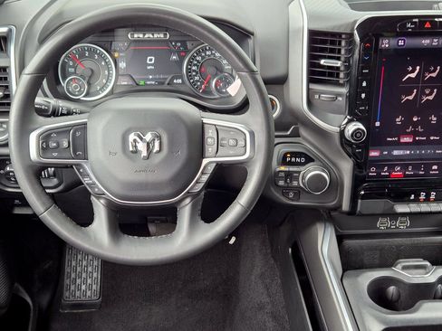 Used 2025 RAM 1500 Big Horn AWD/4WD image 10