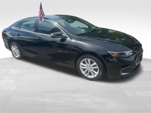 Used 2018 Chevrolet Malibu LT FWD image 26
