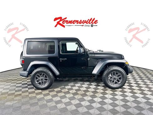 Used 2024 Jeep Wrangler Sport S image 8