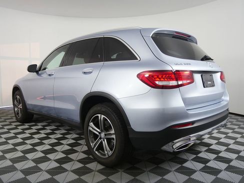 Used 2017 Mercedes-Benz GLC 300 4MATIC image 5