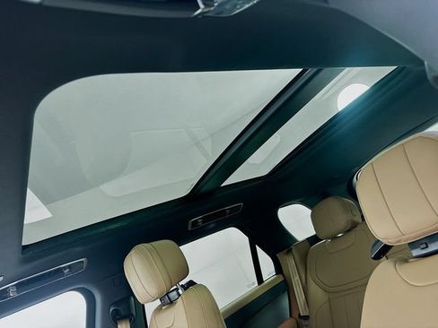 New 2026 Land Rover Range Rover Sport SE AWD/4WD image 14