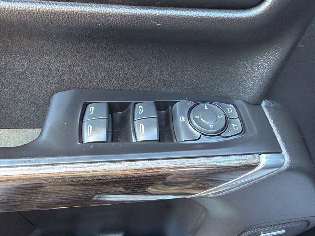 Used 2020 Chevrolet Silverado 1500 RST AWD/4WD image 26