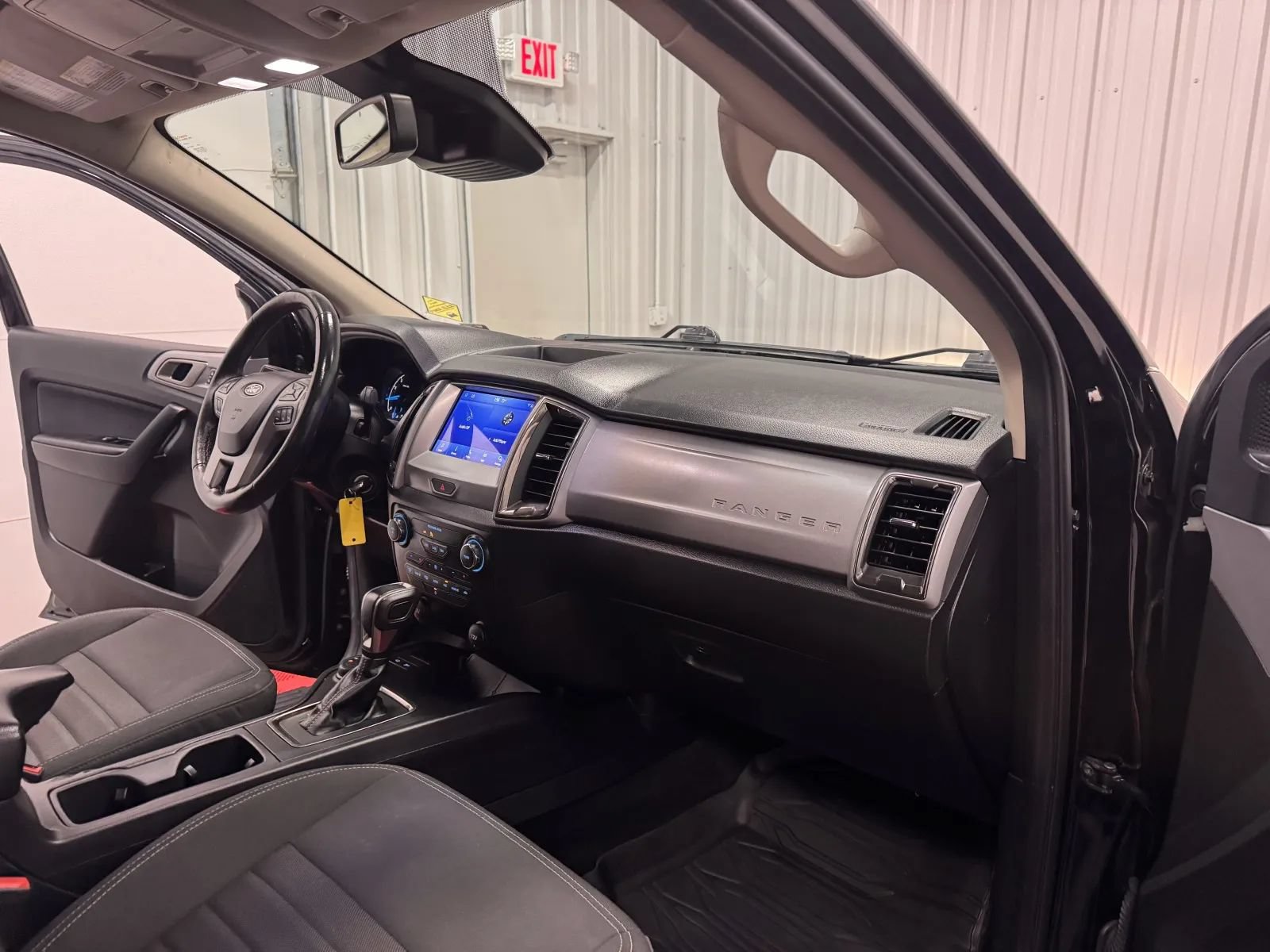 Used 2023 Ford Ranger XLT w/ Equipment Group 301A Mid AWD/4WD image 43