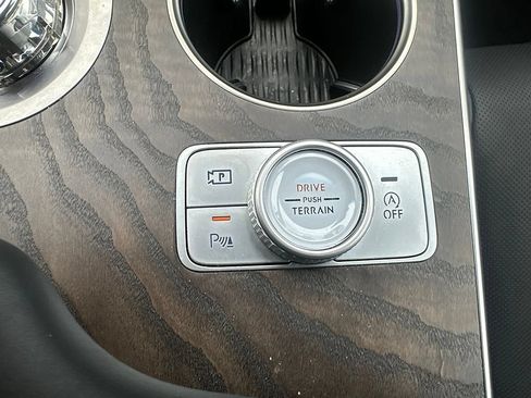 Certified 2026 Genesis GV80 3.5T Prestige AWD/4WD image 23