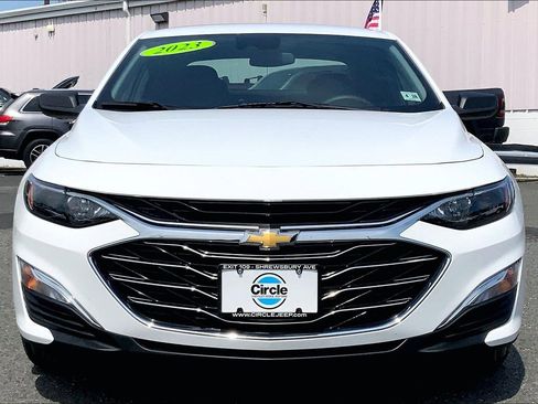 Used 2023 Chevrolet Malibu LS FWD image 3
