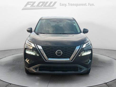 Used 2021 Nissan Rogue S FWD image 3