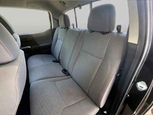 Used 2021 Toyota Tacoma SR5 RWD image 20