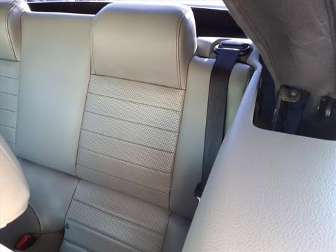 Used 2006 Ford Mustang GT image 13