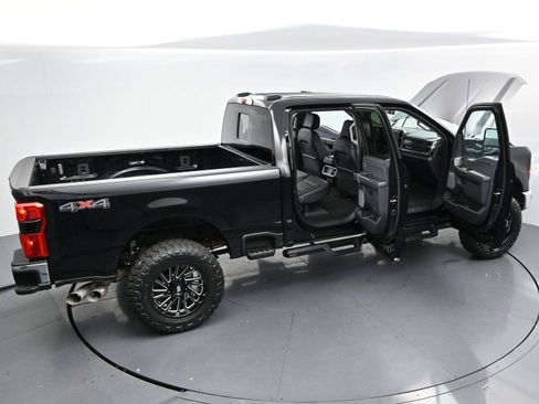 Used 2024 Ford F250 Lariat AWD/4WD image 42