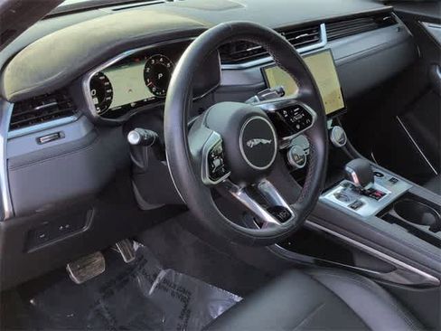 Used 2024 Jaguar F-PACE SVR image 10