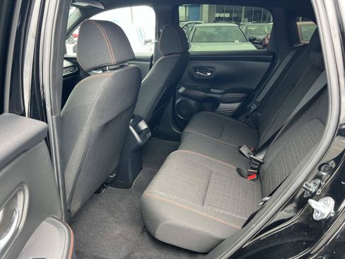Certified 2025 Honda HR-V Sport image 20