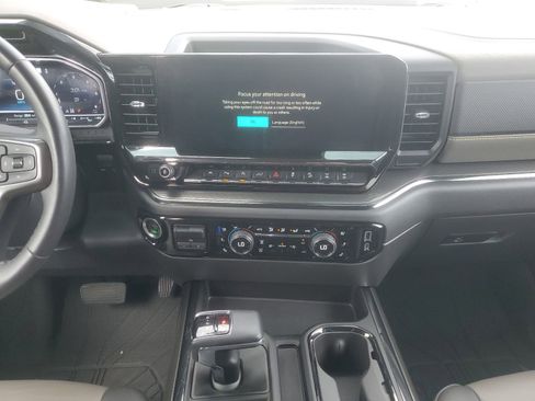 Used 2023 Chevrolet Silverado 1500 ZR2 AWD/4WD image 11