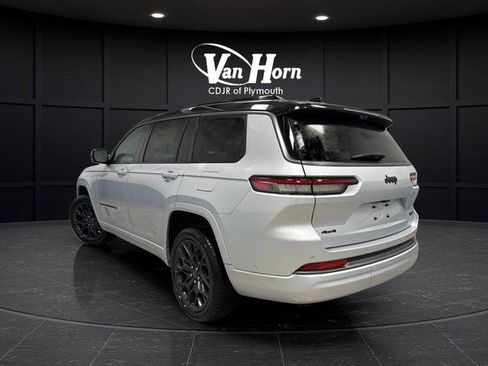 New 2026 Jeep Grand Cherokee L Summit image 5