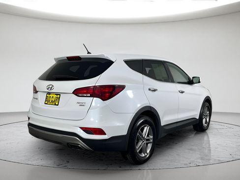 Used 2018 Hyundai Santa Fe Sport AWD/4WD image 3