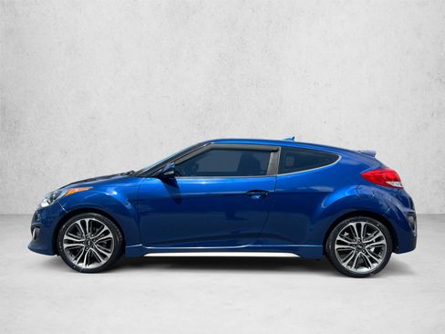Used 2017 Hyundai Veloster Turbo FWD image 8