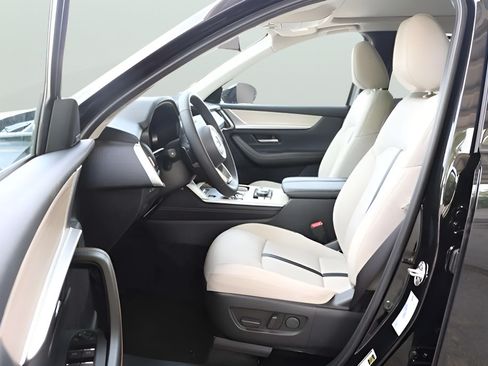 Used 2025 MAZDA CX-70 Plug-In Hybrid w/ Premium Pkg AWD/4WD image 32