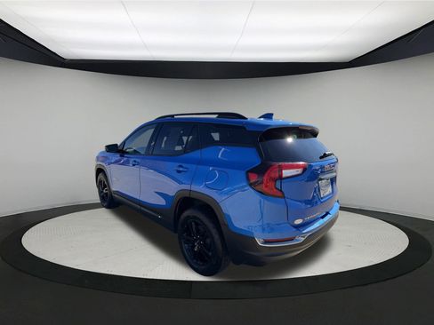 Used 2024 GMC Terrain AT4 image 4