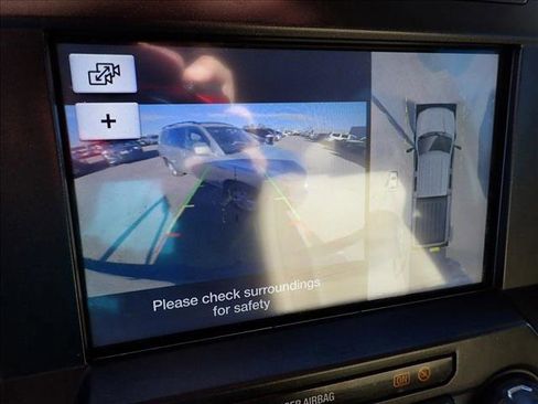 Used 2019 Ford F250 Lariat w/ Lariat Value Package AWD/4WD image 23