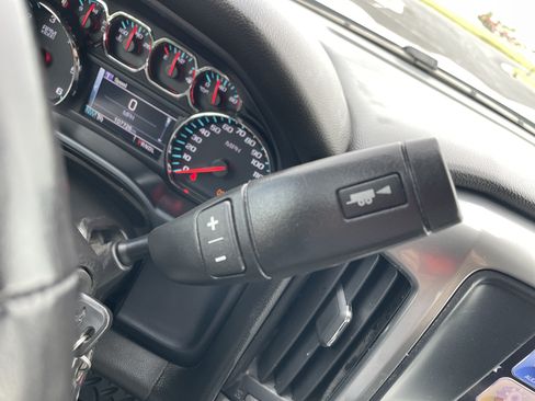 Used 2018 Chevrolet Silverado 1500 LT w/ All Star Edition AWD/4WD image 13