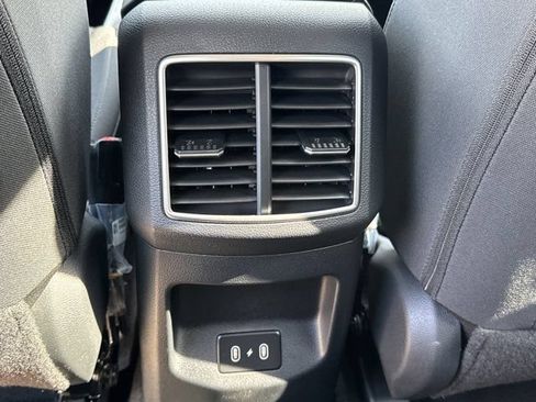 New 2026 Kia Sportage LX FWD image 14