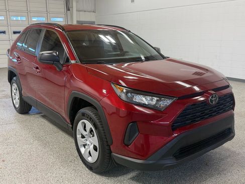 Used 2020 Toyota RAV4 LE image 6