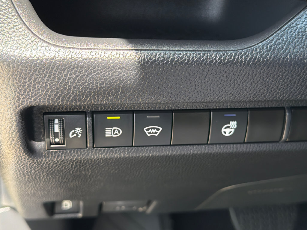 Used 2024 Toyota RAV4 XLE w/ Weather Package AWD/4WD image 22