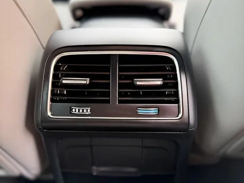 Used 2013 Audi A4 Premium Plus w/ Premium Plus Pkg AWD/4WD image 34