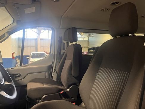 Used 2016 Ford Transit 350 XLT image 16