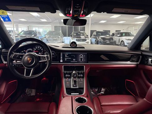 Used 2018 Porsche Panamera 4S w/ Premium Package Plus AWD/4WD image 11