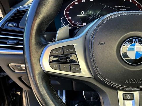 Used 2022 BMW X6 xDrive40i w/ M Sport Package AWD/4WD image 17