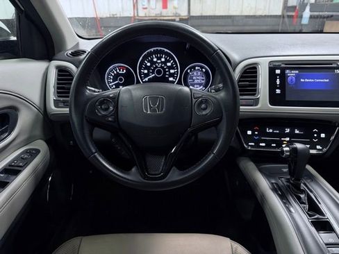 Used 2017 Honda HR-V EX-L image 23