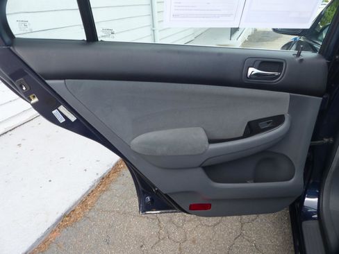 Used 2006 Honda Accord SE image 10