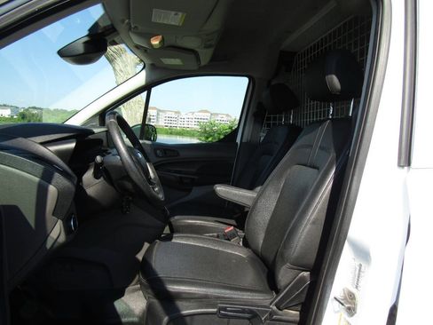 Used 2019 Ford Transit Connect XL FWD image 10