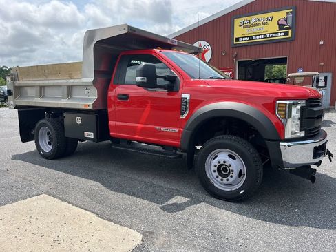 Used 2019 Ford F550 4x4 Regular Cab Super Duty image 1