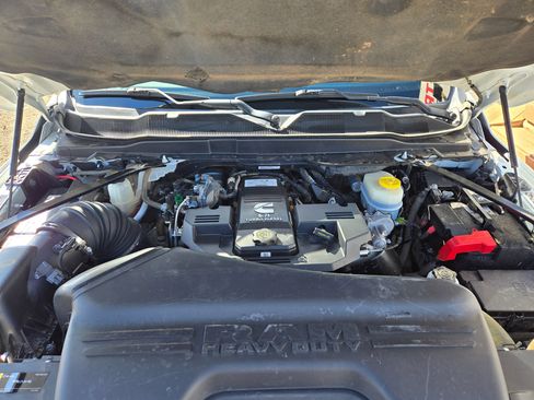 Used 2022 RAM 2500 Big Horn AWD/4WD image 9
