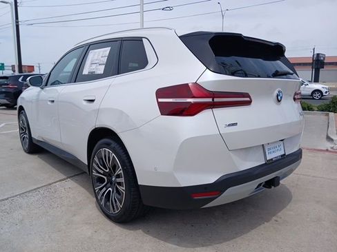 New 2025 BMW X3 xDrive30i w/ Premium Package image 7