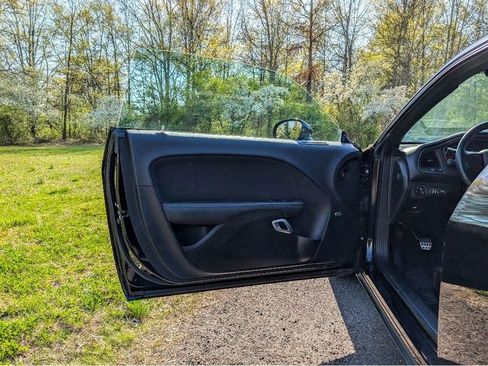 Used 2023 Dodge Challenger R/T Scat Pack RWD image 10