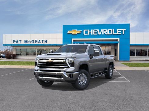 New 2026 Chevrolet Silverado 3500 LTZ w/ LTZ Convenience Package AWD/4WD image 10