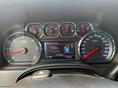 Used 2018 Chevrolet Tahoe LT AWD/4WD image 9