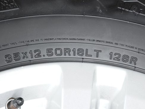 Used 2017 Ford F250 XLT AWD/4WD image 39