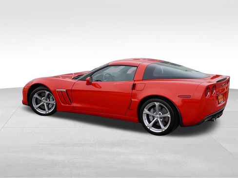 Used 2011 Chevrolet Corvette Grand Sport w/ Preferred Equipment Group RWD image 8