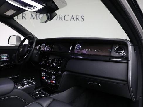 Certified 2023 Rolls-Royce Phantom Sedan w/ The Phantom Package image 15