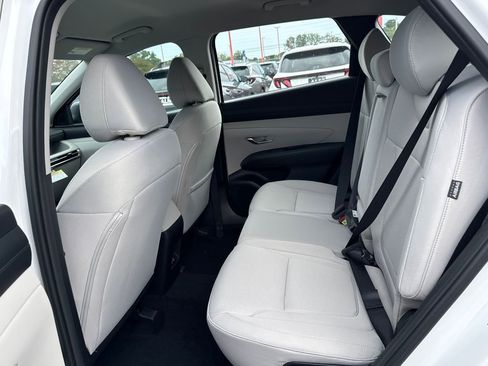 New 2026 Hyundai Tucson SE image 11