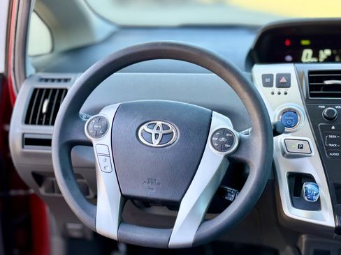 Used 2013 Toyota Prius V Two FWD image 14