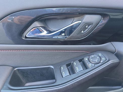Certified 2023 Chevrolet Traverse RS w/ LPO, Floor Liner Package AWD/4WD image 22