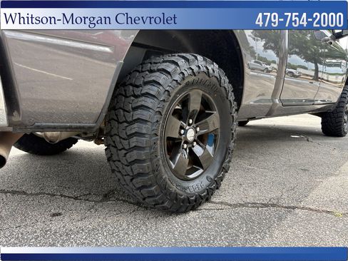 Used 2019 RAM 1500 Classic SLT AWD/4WD image 9