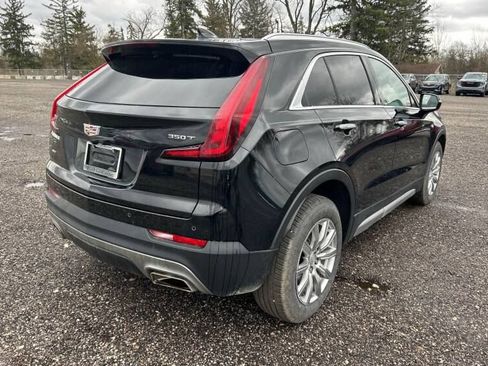 Used 2023 Cadillac XT4 Premium Luxury w/ Technology Package AWD/4WD image 3