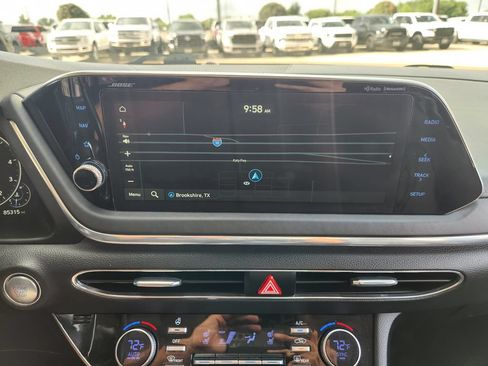 Used 2022 Hyundai Sonata Limited FWD image 17
