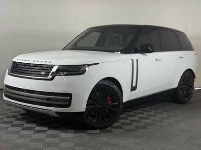 New 2025 Land Rover Range Rover SE